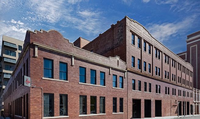 Crossroads Hotel Exterior