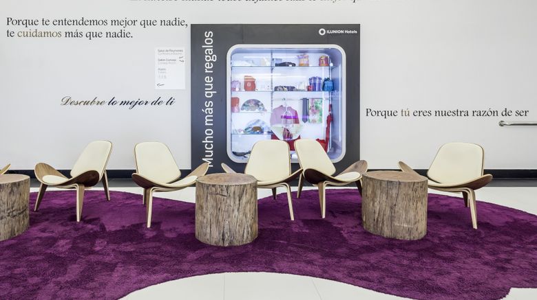 <b>Hotel Ilunion Suites Madrid Lobby</b>. Images powered by <a href="https://www.leonardoworldwide.com/" title="Leonardo Worldwide" target="_blank">Leonardo</a>.