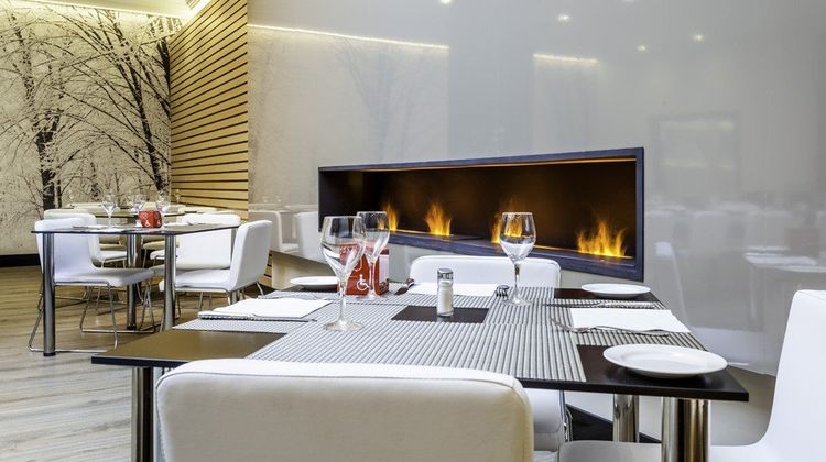 Hotel Ilunion Suites Madrid Restaurant
