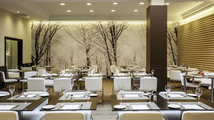 Hotel Ilunion Suites Madrid Restaurant
