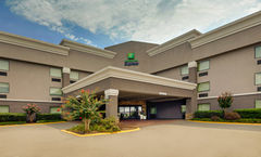 Holiday Inn Express West I40