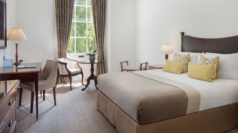 <b>Taplow House Hotel Room</b>. Images powered by <a href="https://www.leonardoworldwide.com/" title="Leonardo Worldwide" target="_blank">Leonardo</a>.