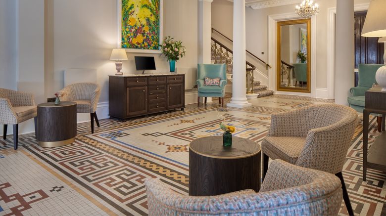 <b>Taplow House Hotel Lobby</b>. Images powered by <a href="https://www.leonardoworldwide.com/" title="Leonardo Worldwide" target="_blank">Leonardo</a>.