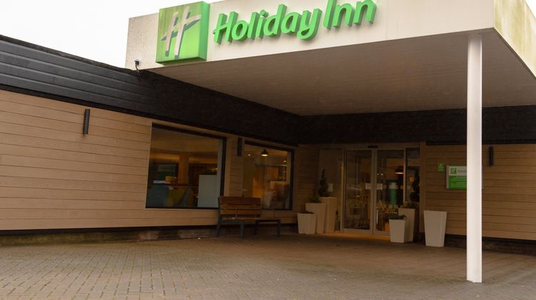 Holiday Inn Newport Exterior