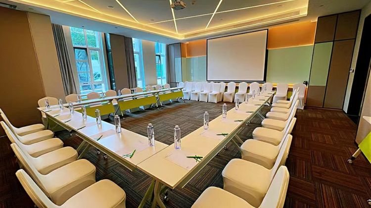 Holiday Inn Dishui Lake Meeting