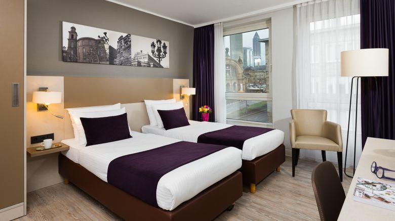 <b>Leonardo Hotel Frankfurt City Center Room</b>. Images powered by <a href="https://www.leonardoworldwide.com/" title="Leonardo Worldwide" target="_blank">Leonardo</a>.