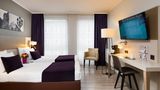 Leonardo Hotel Frankfurt City Center Room