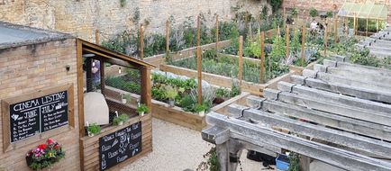 Garden House Stamford Exterior