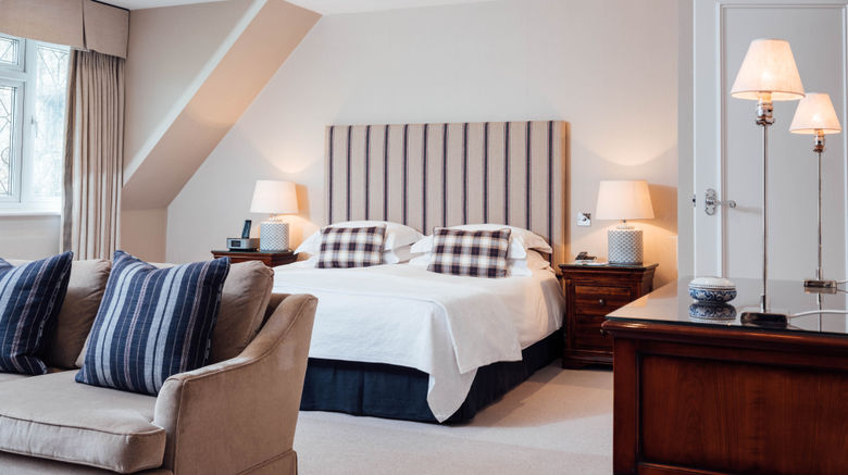 <b>Longueville Manor Room</b>. Images powered by <a href="https://www.leonardoworldwide.com/" title="Leonardo Worldwide" target="_blank">Leonardo</a>.