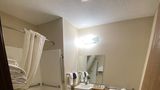Boarders Inn & Suites by Cobblestone Room