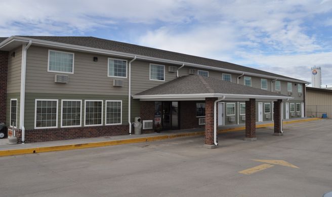 Boarders Inn & Suites by Cobblestone Exterior