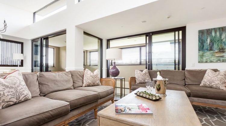 Miramare Gardens Boutique Accommodation Lobby