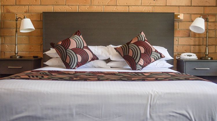 North Parkes Motel Room
