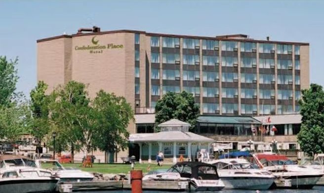 Confederation Place Hotel Exterior