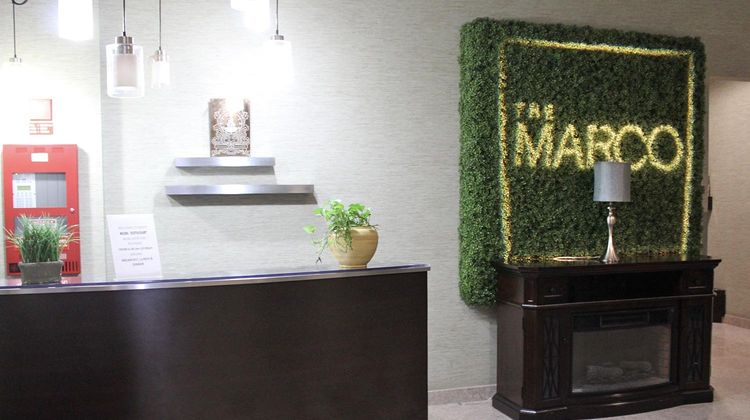 Marco LaGuardia Hotel & Suites Lobby