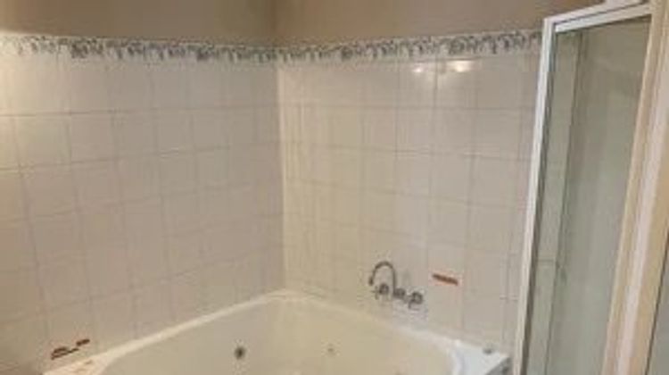 Outback Motel Room