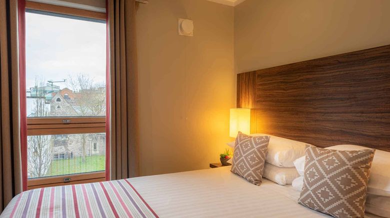 <b>Premier Suites Plus Bristol Cabot Circus Suite</b>. Images powered by <a href="https://www.leonardoworldwide.com/" title="Leonardo Worldwide" target="_blank">Leonardo</a>.