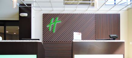 Holiday Inn Bloomington-Normal Lobby