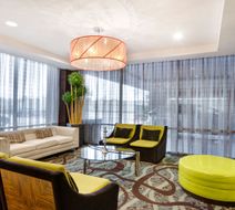 Crowne Plaza Houston Galleria Area Lobby