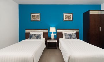 Al Hail Waves Hotel