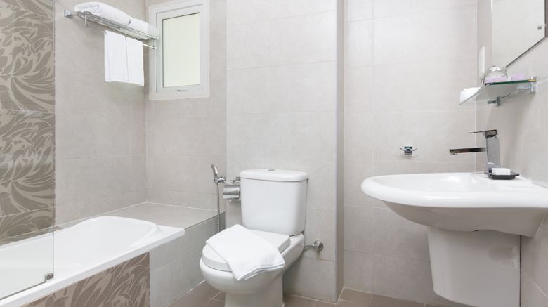 <b>Al Hail Waves Hotel Room</b>. Images powered by <a href="https://www.leonardoworldwide.com/" title="Leonardo Worldwide" target="_blank">Leonardo</a>.