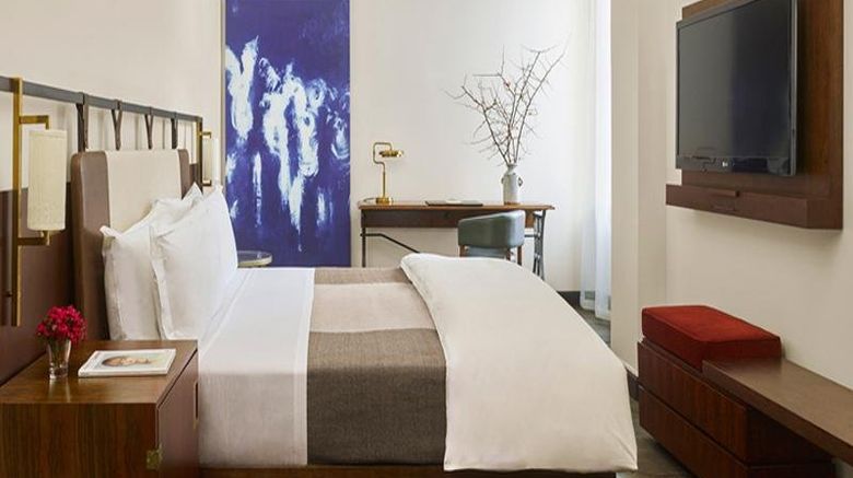<b>Refinery Hotel Room</b>. Images powered by <a href="https://www.leonardoworldwide.com/" title="Leonardo Worldwide" target="_blank">Leonardo</a>.