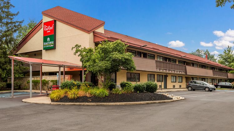 HomeTowne Studios Princeton-Ewing Exterior