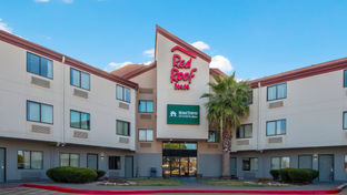 Red Roof Inn San Antonio SeaWorld/NW