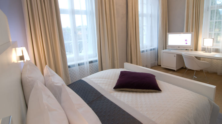 <b>Ketschauer Hof - Hotel & Restaurant Room</b>. Images powered by <a href="https://www.leonardoworldwide.com/" title="Leonardo Worldwide" target="_blank">Leonardo</a>.