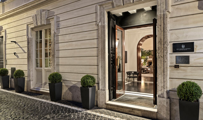 J K Place Roma Exterior
