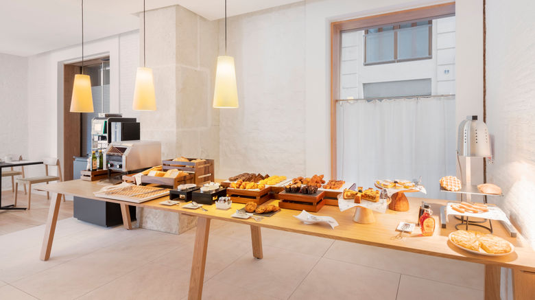 <b>Eurostars Portico Alicante Room</b>. Images powered by <a href="https://www.leonardoworldwide.com/" title="Leonardo Worldwide" target="_blank">Leonardo</a>.