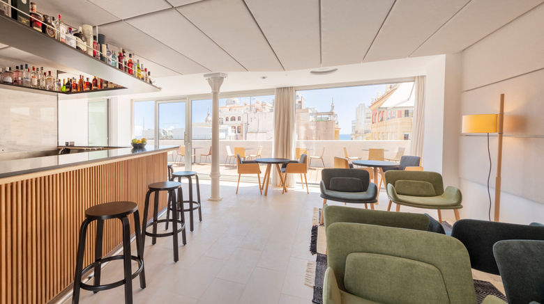 <b>Eurostars Portico Alicante Room</b>. Images powered by <a href="https://www.leonardoworldwide.com/" title="Leonardo Worldwide" target="_blank">Leonardo</a>.