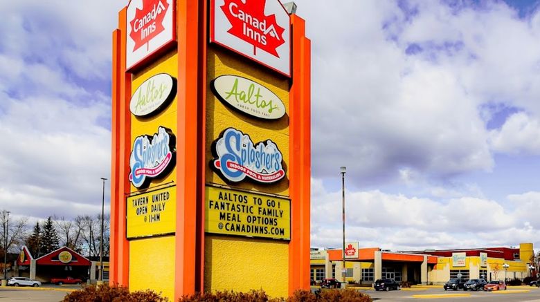 <b>Canad Inns Garden City Exterior</b>. Images powered by <a href="https://www.leonardoworldwide.com/" title="Leonardo Worldwide" target="_blank">Leonardo</a>.