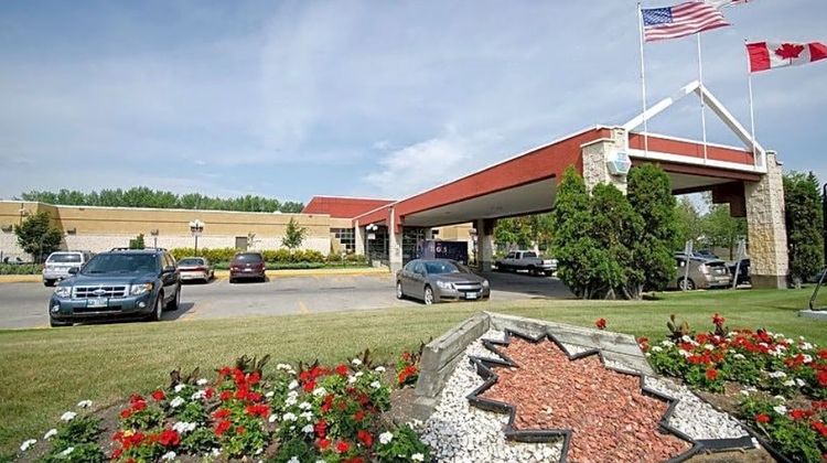 Canad Inns Garden City Exterior