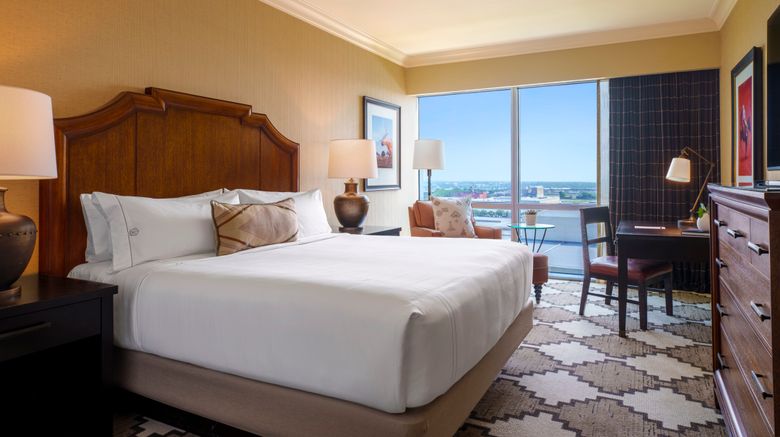 <b>Omni Fort Worth Hotel Room</b>. Images powered by <a href="https://www.leonardoworldwide.com/" title="Leonardo Worldwide" target="_blank">Leonardo</a>.
