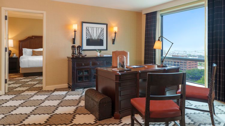 Omni Fort Worth Hotel Suite