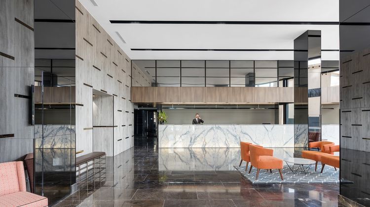Meriton Suites Church Street, Parramatta Lobby
