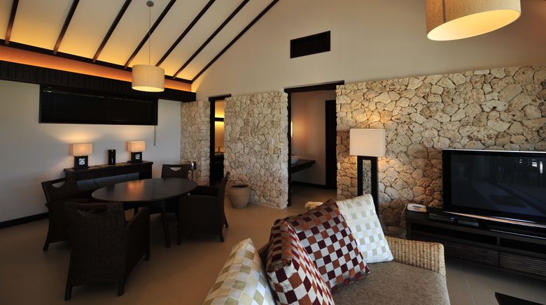<b>Shigira Bayside Suite Allamanda Room</b>. Images powered by <a href="https://www.leonardoworldwide.com/" title="Leonardo Worldwide" target="_blank">Leonardo</a>.