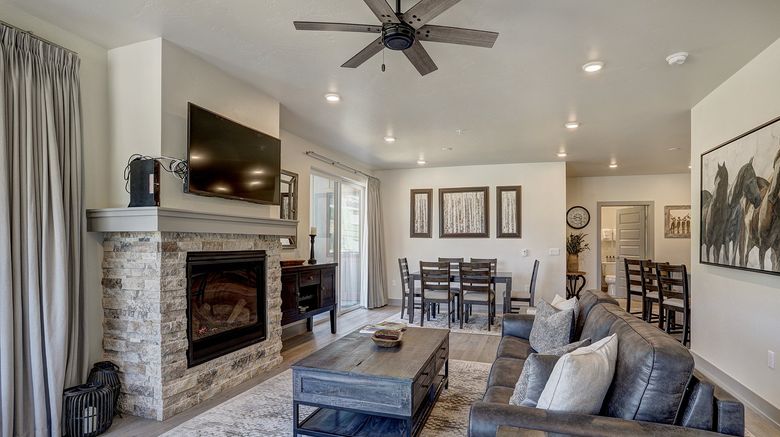 <b>Clearwater Lofts at Keystone Room</b>. Images powered by <a href="https://www.leonardoworldwide.com/" title="Leonardo Worldwide" target="_blank">Leonardo</a>.