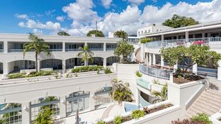 Savannah Beach Hotel