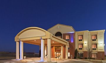 Holiday Inn Express Suites