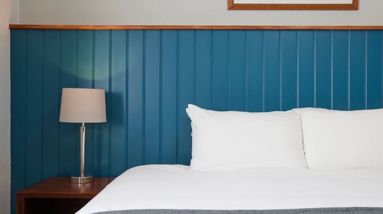 The Longshoot Hotel Room