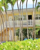 Beach Place Hotel