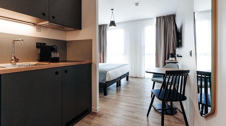 <b>Appart'City Confort St Germain en Laye Room</b>. Images powered by <a href="https://www.leonardoworldwide.com/" title="Leonardo Worldwide" target="_blank">Leonardo</a>.