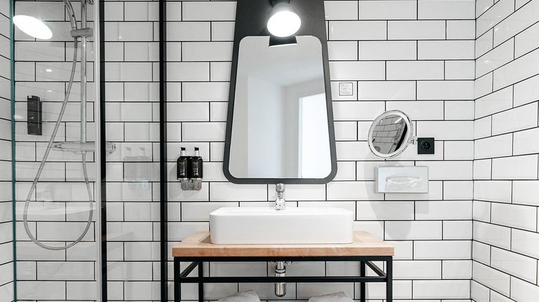 <b>Appart'City Confort St Germain en Laye Room</b>. Images powered by <a href="https://www.leonardoworldwide.com/" title="Leonardo Worldwide" target="_blank">Leonardo</a>.