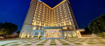 Vivanta Ahmedabad SG Highway Exterior