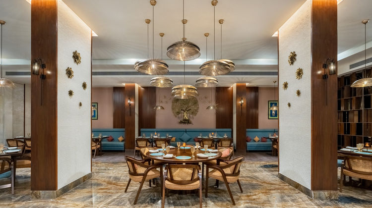 Vivanta Ahmedabad SG Highway Restaurant