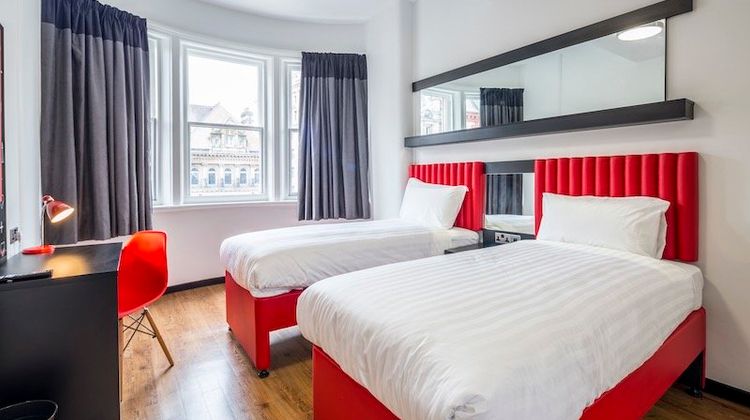 Tune Hotel Liverpool City Center Other
