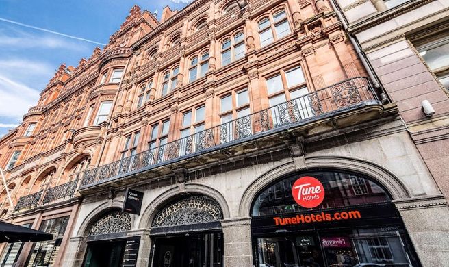Tune Hotel Liverpool City Center Exterior