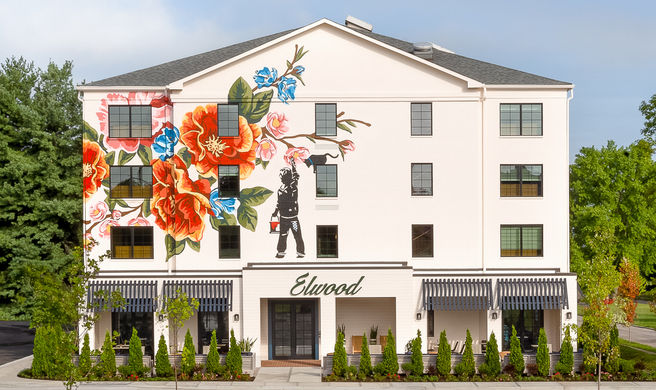 Elwood Hotel & Suites Exterior